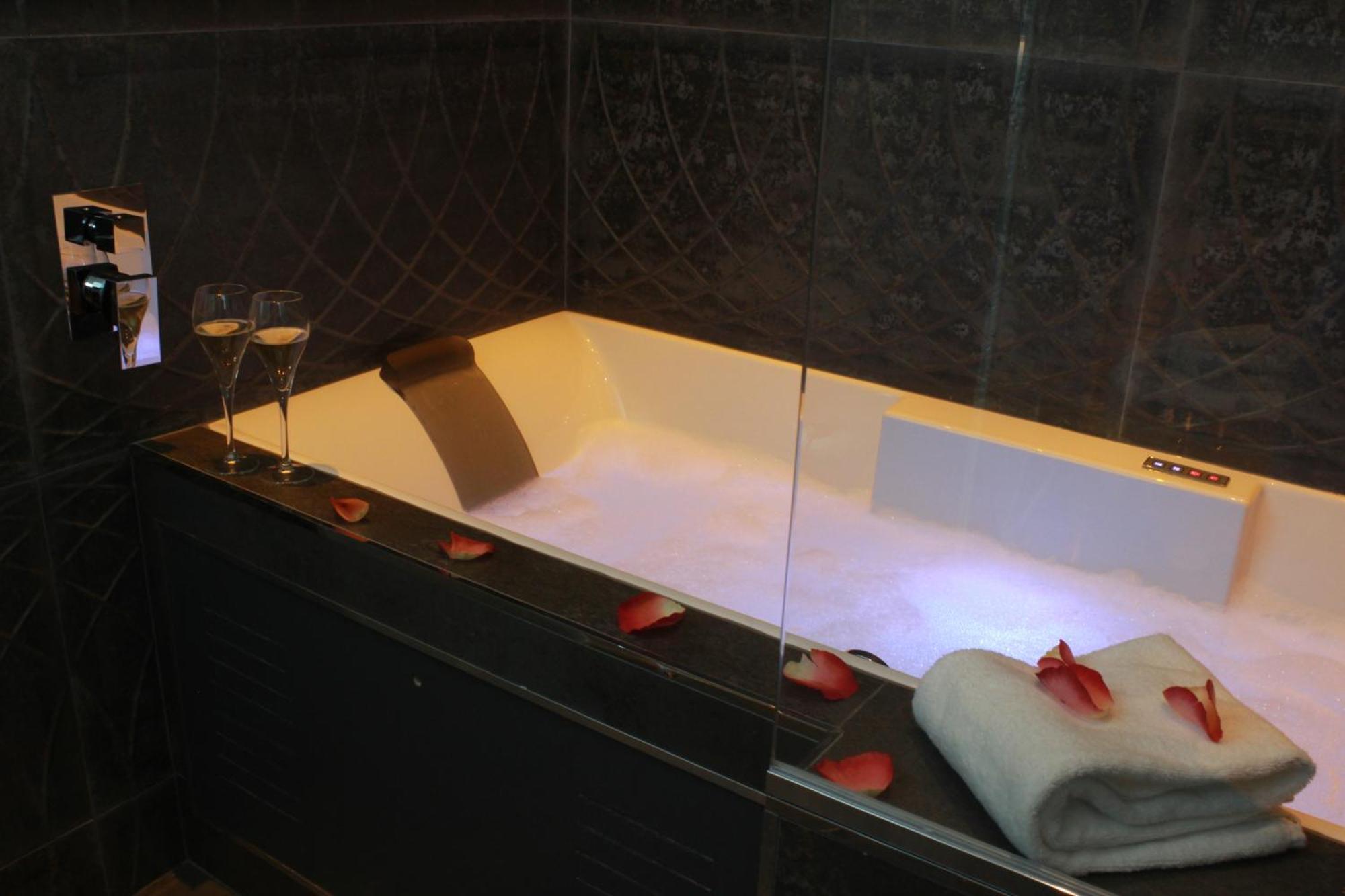 Secret De Paris - Hotel & Spa (Adults Only) Екстер'єр фото